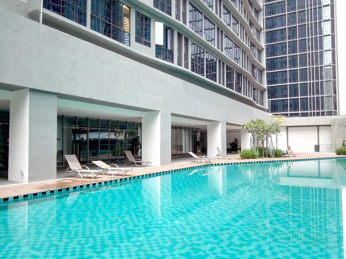 Kl Gateway Pool Suites Near Mid Valley Kuala Lumpur Malaysia