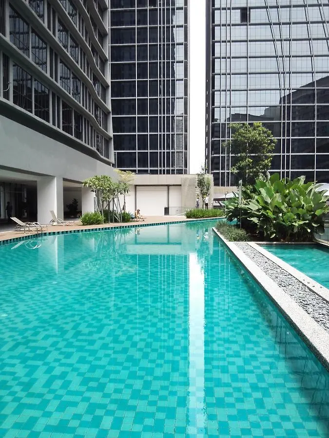 Lägenhetshotell Kl Gateway Pool Suites Near Mid Valley Kuala Lumpur
